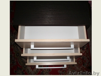 Комод, 3 выдвижные полки на роликах, с хромированными ручками, кромка ПВХ, цвет  - Изображение #2, Объявление #277041