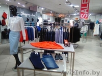 продам (уступлю договор аренды) готовый  оборудованный магазин одежды - Изображение #7, Объявление #1447326