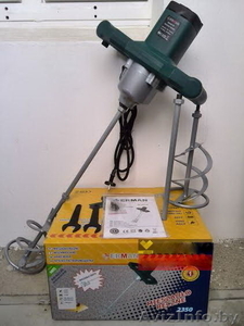 Миксер для смешивания строительных смесей....