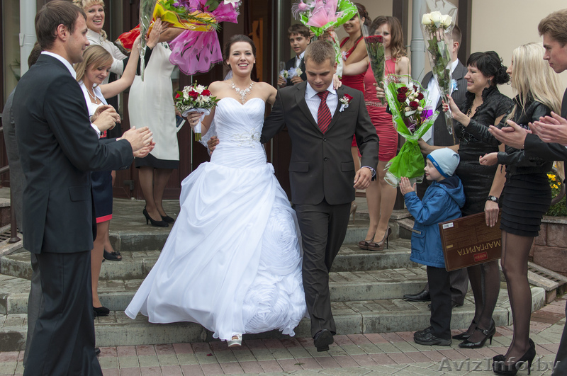 Свадебное платье недорого - Изображение #2, Объявление #986710