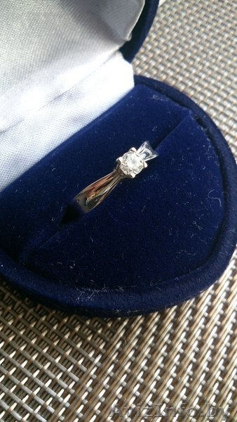 Колечко из белого золота с бриллиантом - Изображение #1, Объявление #1091288